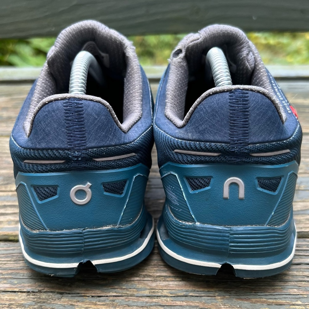 On Cloud Cloudflyer Running Shoes Sneakers Navy Blue Women’s Size 8.5 - Picture 4 of 6